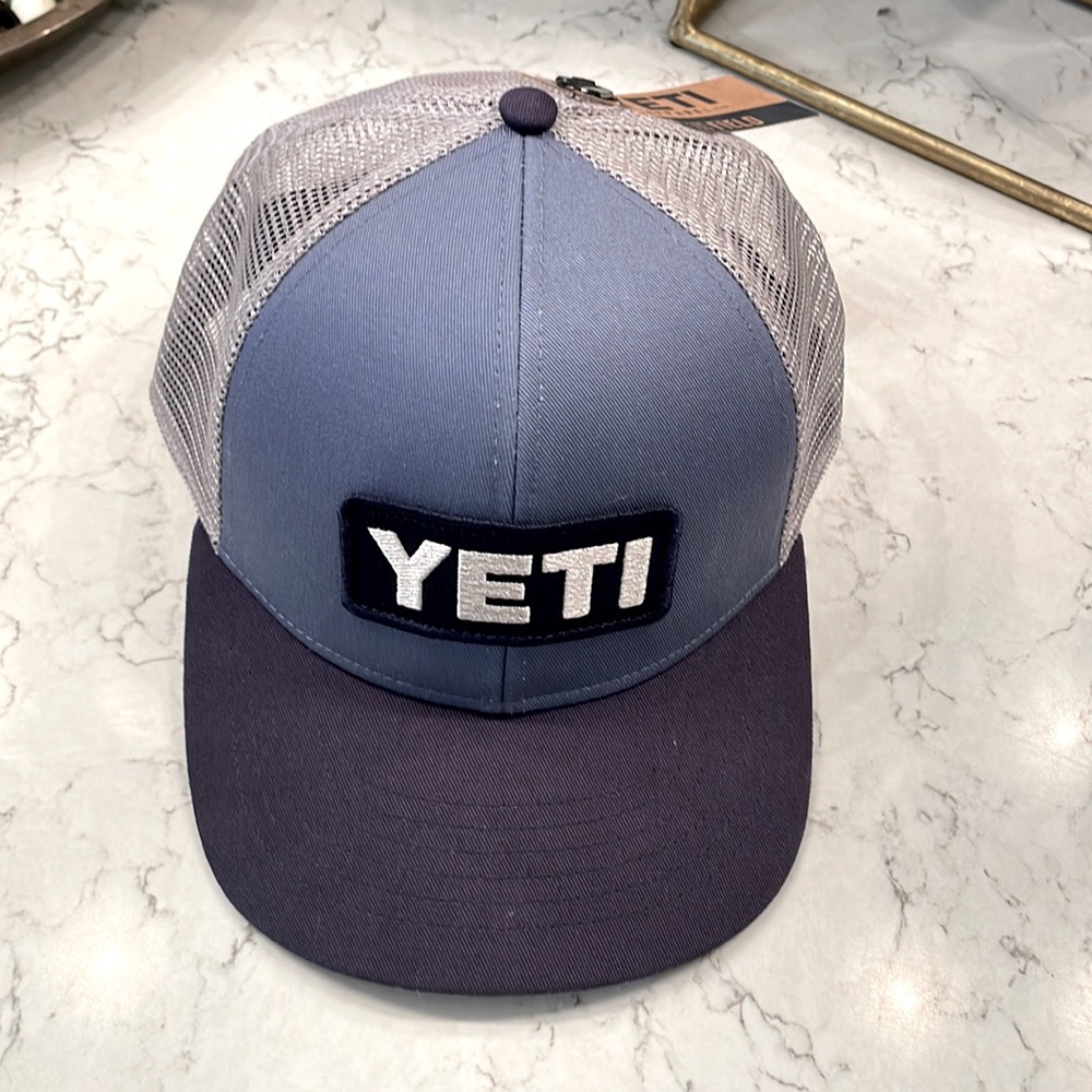 NWT yeti cap